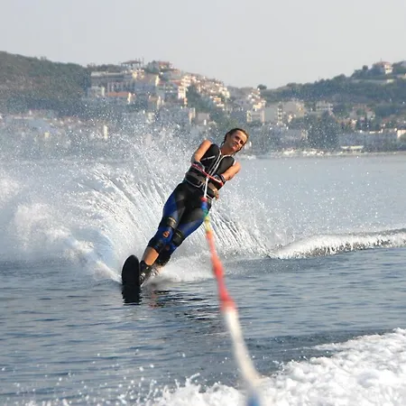 Lägenhet Apartments@tsiantas